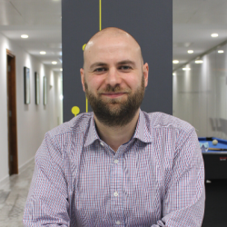 Profile picture for user Adam Robinson